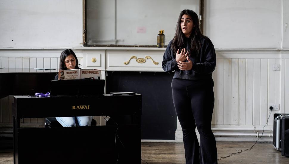 A student in a music class